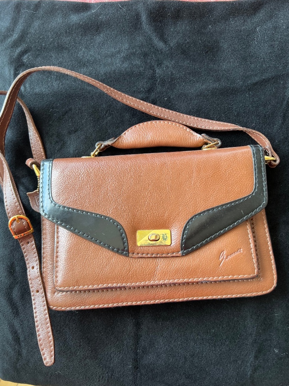LA BENCI LEATHER PURSE
